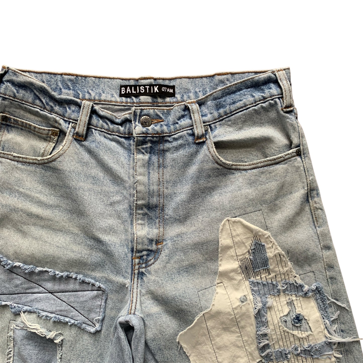 BORÖ DENIM