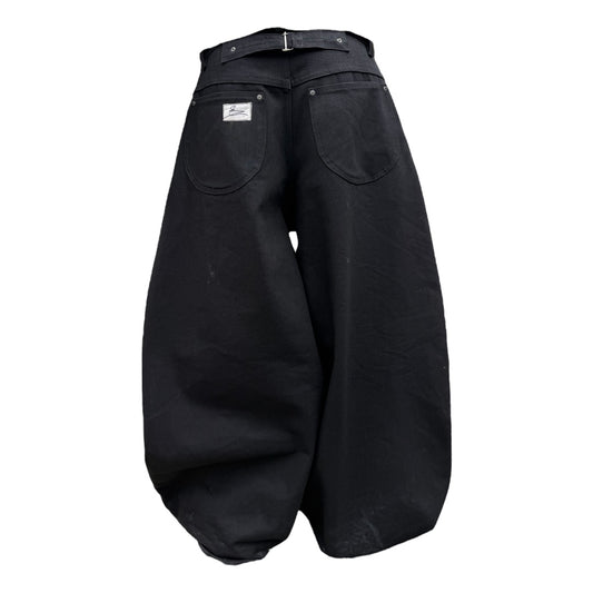 Balloon Cut Black