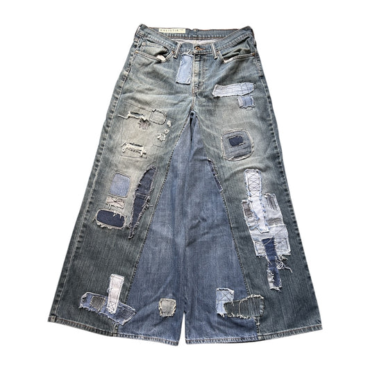 DECAY DENIM