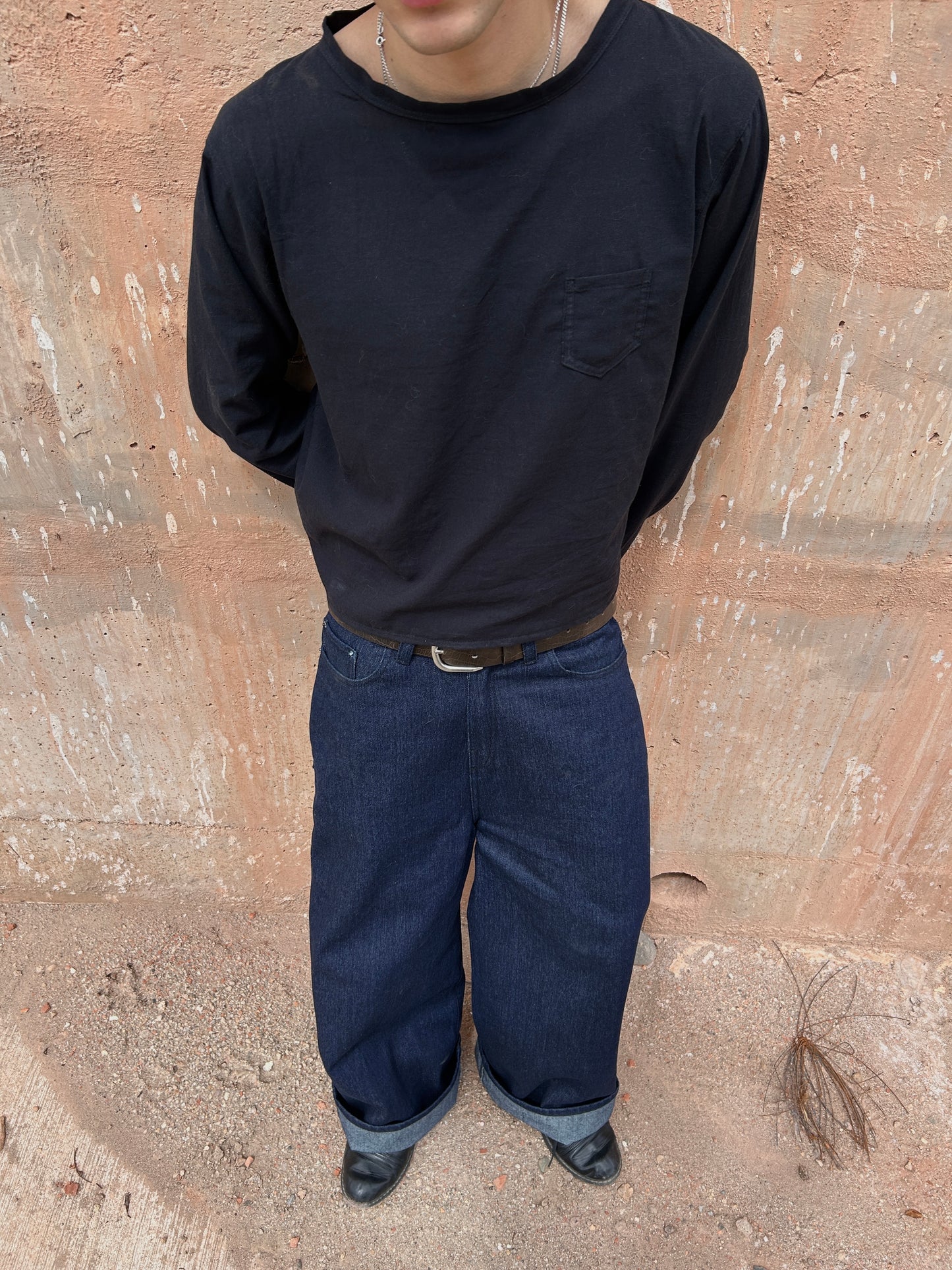 Black Linen Sleeve